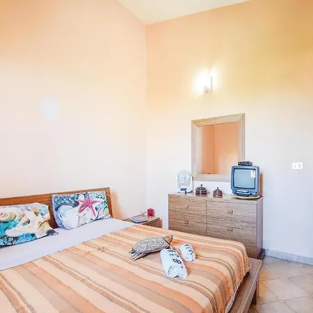 Clara Tatil Evi Mandra Capreria