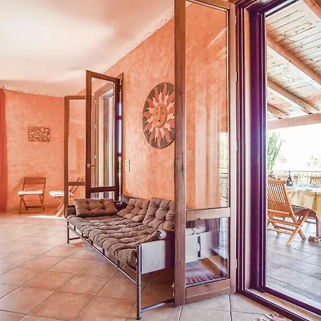 Clara Tatil Evi *