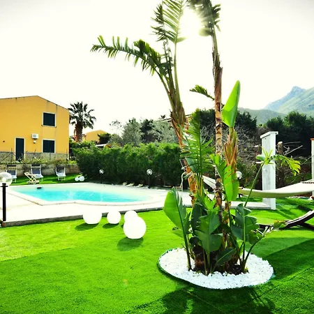 Clara Villa